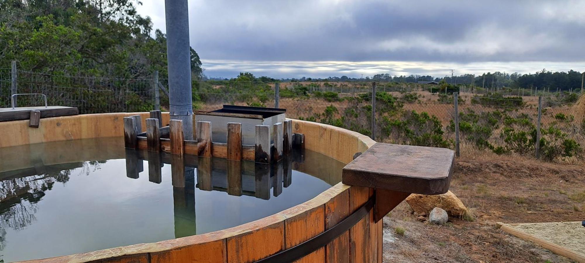 Mar Y Tinaja Tunquen Casa Con Vista Al Mar Y Tinaja Privada Casa de férias *