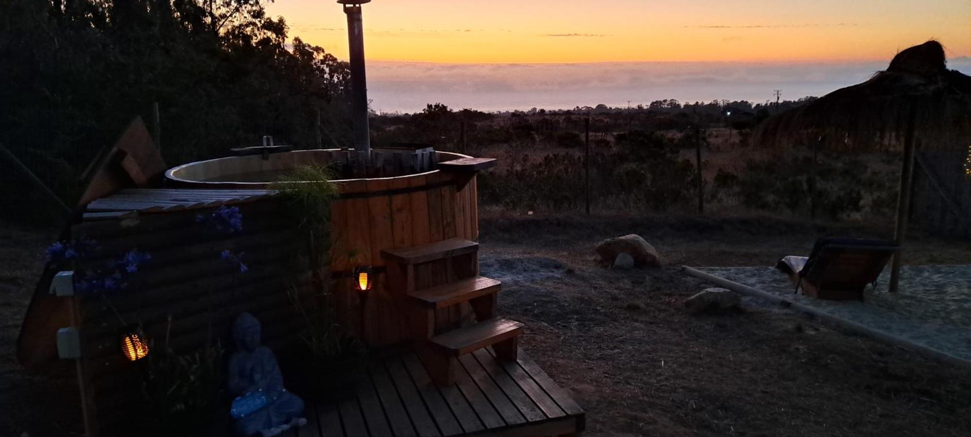 Casa de férias Mar Y Tinaja Tunquen Casa Con Vista Al Mar Y Tinaja Privada *