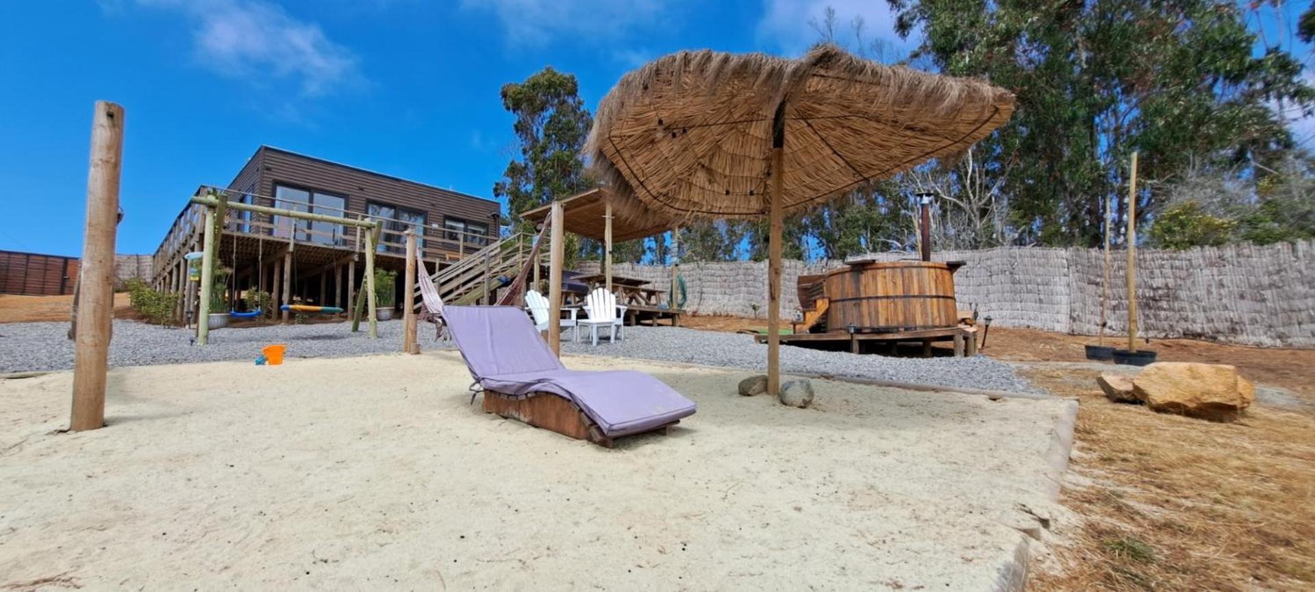 Mar Y Tinaja Tunquen Casa Con Vista Al Mar Y Tinaja Privada Casa de férias Algarrobo